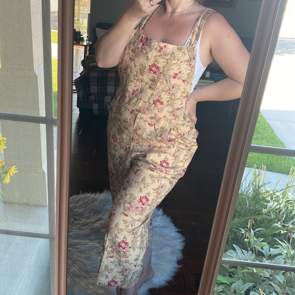 SILHOUETTES Women’s Floral Print Linen Blend Cropped Overalls, Tan, Size XL. - Picture 9 of 9